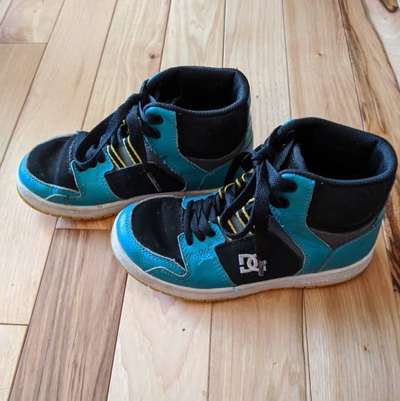DC Shoes Dc Youth Spark High Top Tennis Shoes Poshmark
